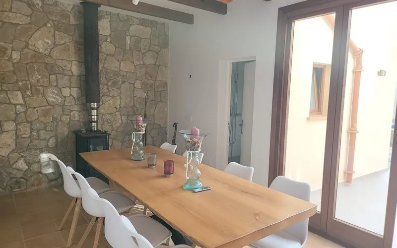 Elaborately renovated townhouse with a lot of charm — photo 4
