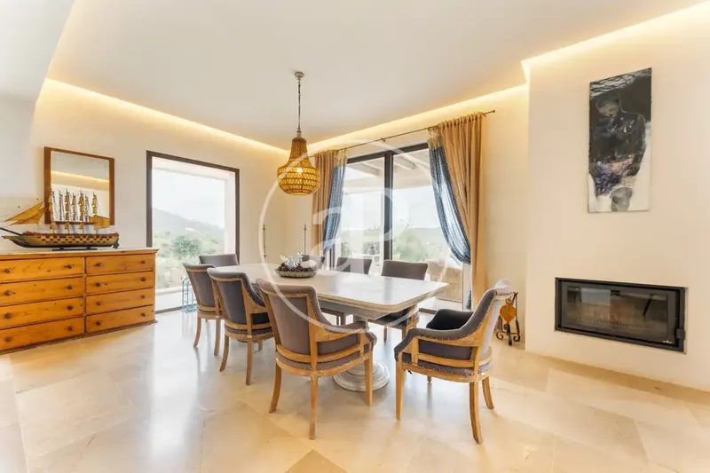House for sale with sea views in an area near Artà — photo 9