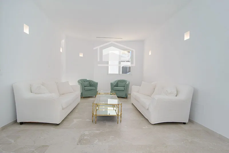 Exceptional modern design detached house with pool in Ses Salines — photo 4