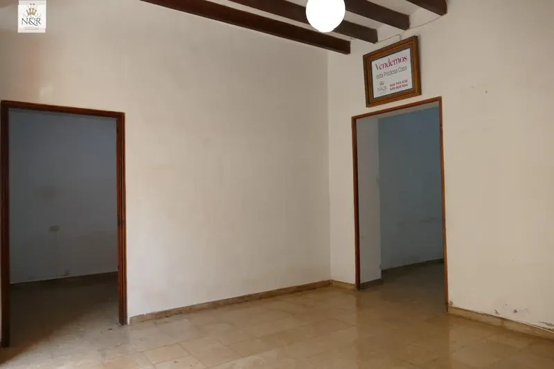 IKV00503-1. House for sale in Binissalem town center, close to all basic services. — photo 5