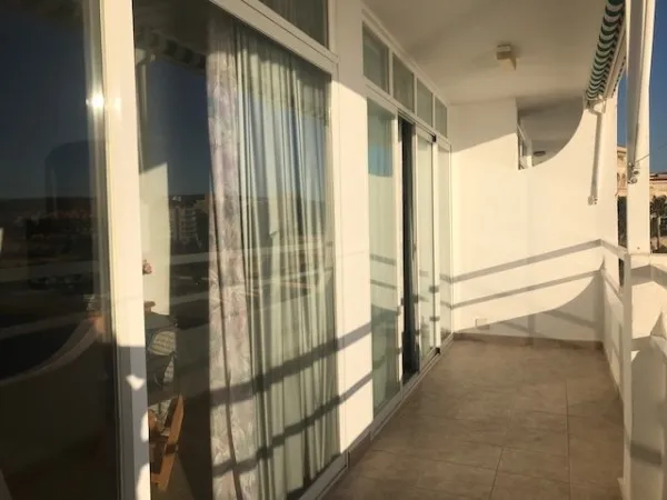 1st line sea view apartment - Sold in Calvià / El Toro — photo 2