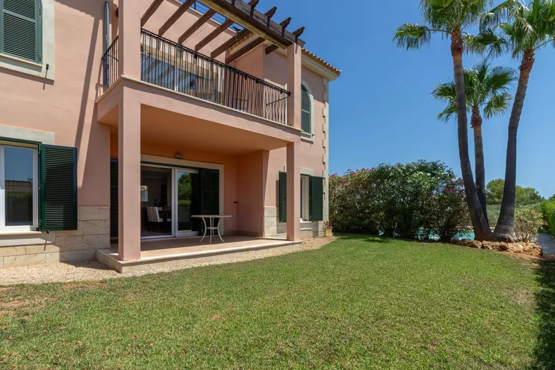 Ground floor with terrace in Sa Rapita — photo 1