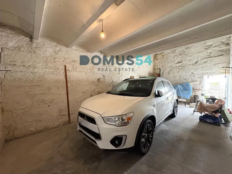 Imagine a property with unlimited space. Located in Muro, this house to be fully renovated presents itself as the opportunity — photo 8