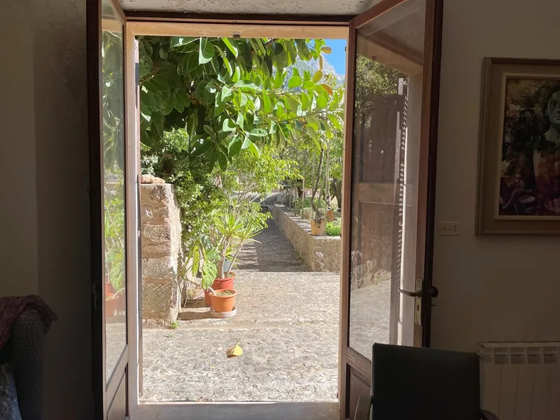 Casal Mallorquín in Fornalutx village, dated from the 18th century with great views — photo 5