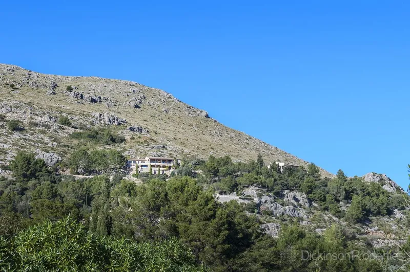 Luxury villa — photo 3