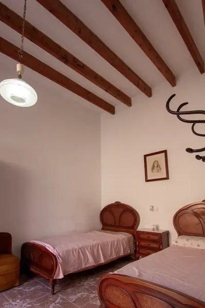 Large village house with patio in Son Servera — photo 4