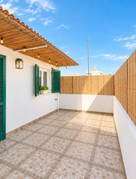 Renovated 82m² apartment with 2 bedrooms, bathroom and terrace for sale — photo 9