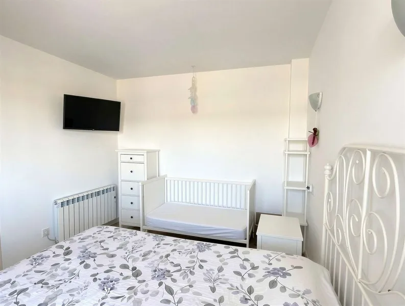 Attractive Apartment Near the Beach with a Pool Complex — photo 7