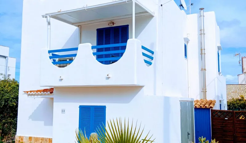 Charming House for Sale in Cala Llombards, Mallorca — photo 1