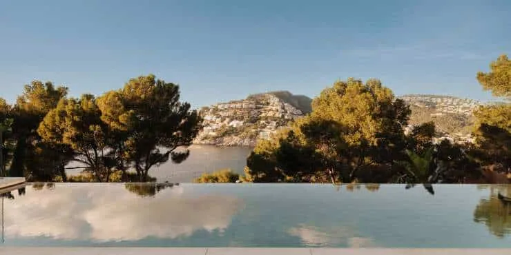 Luxury villa with fantastic sea and harbour views, ready for first occupancy — photo 1