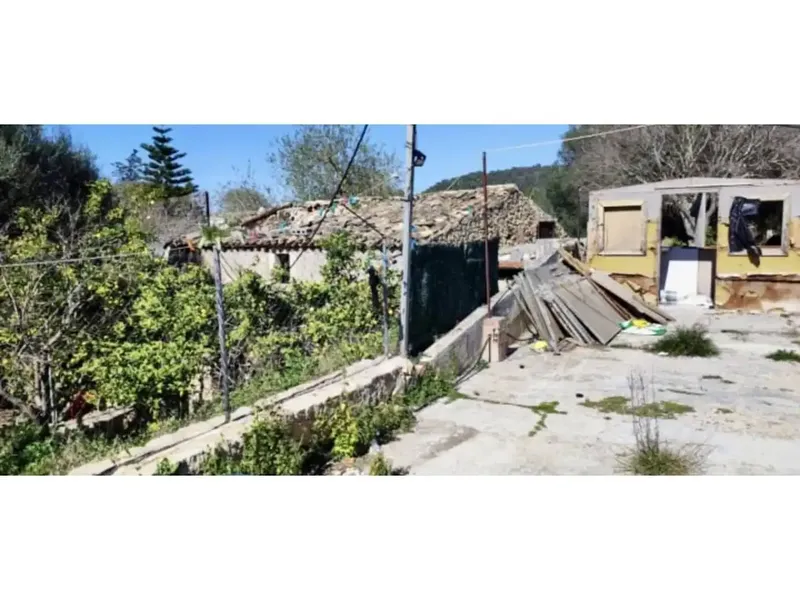 Country house in Inca to renovate, has 300 m² usable but there is a project from Inca city council to build 500 m² more, in total — photo 11