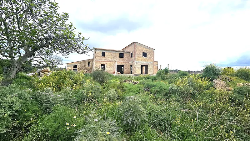 Rustic finca with structure in Búger — photo 1