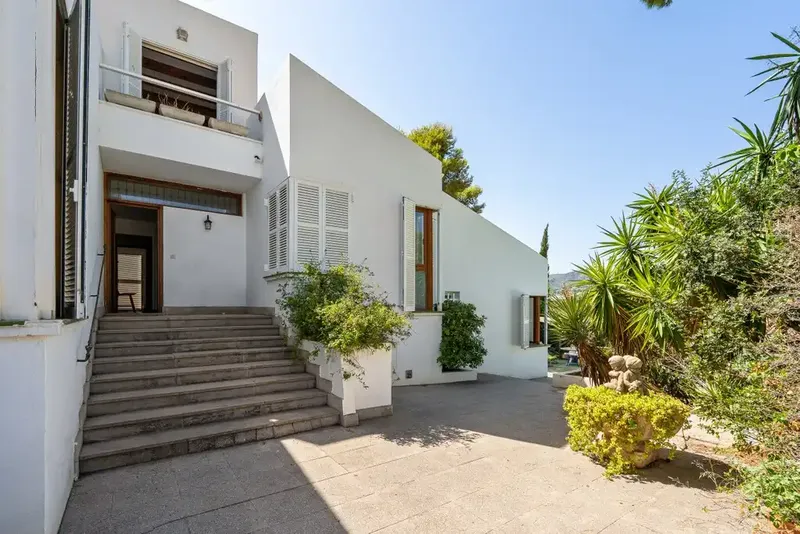 Esta villa independiente en venta en Old Bendinat ofrece una magnífica oportunidad para crear una residencia a medida en una de las zonas co — photo 12
