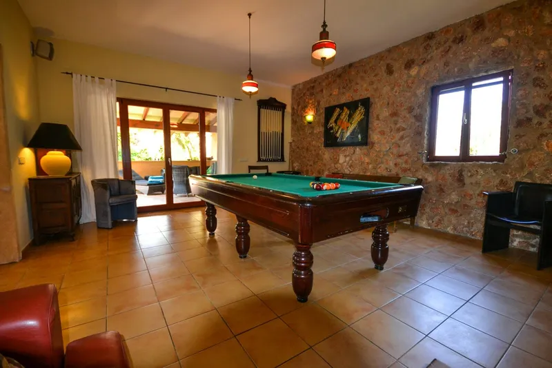 Sold - Luxury finca with swimming pool, guest houses and ETV license in Felanitx — photo 4