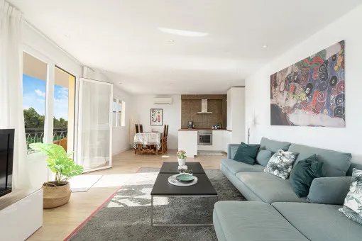 Cala Mayor, living with sea views – light-filled apartment with a large terrace in Cala Mayor — photo 8