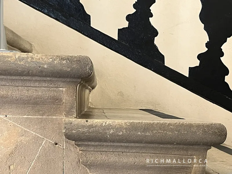 Character Townhouse with Exceptional Potential in Central Llucmajor — photo 7