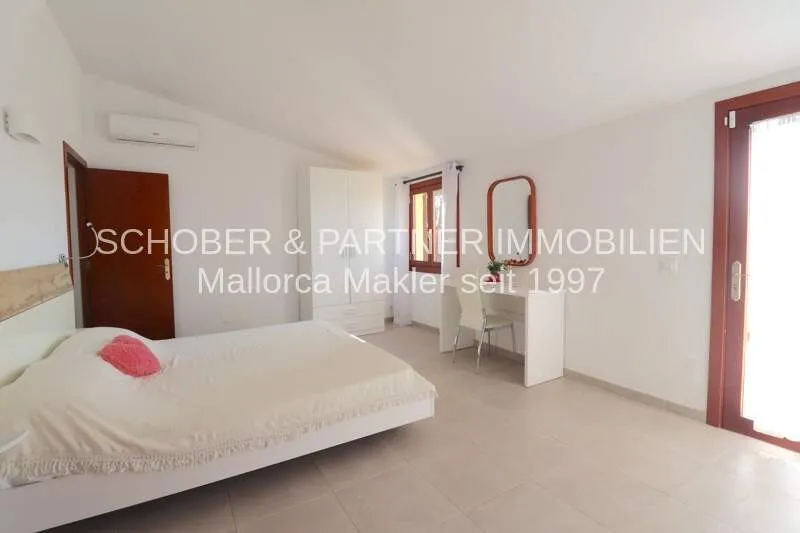Finca mit 5 Zimmern, Pool, Meerblick & ETV Lizenz zu kaufen — photo 12