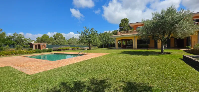 Mediterranean family villa in Santa Ponsa Nova — photo 1
