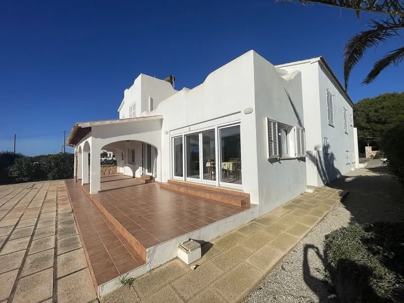 Chalet with unobstructed sea views — photo 8