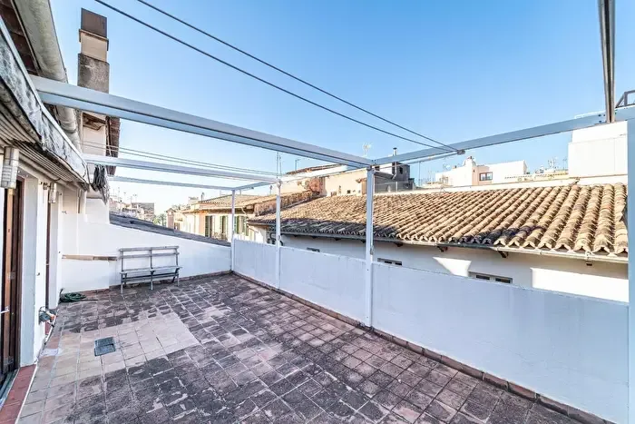 Casa en venta de 5 habitaciones: Centre, La Llotja Born — photo 1