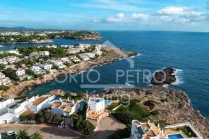 Ref. PRO240 – Building plot in the first sea line in Es Fortí, Cala d’Or – with views of the adjacent coastline and the sea — photo 5