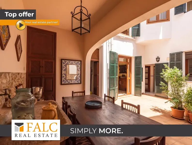 Charming Mallorcan townhouse in Sóller with views of the cathedral and mountains, just a few minutes' walk from — photo 1