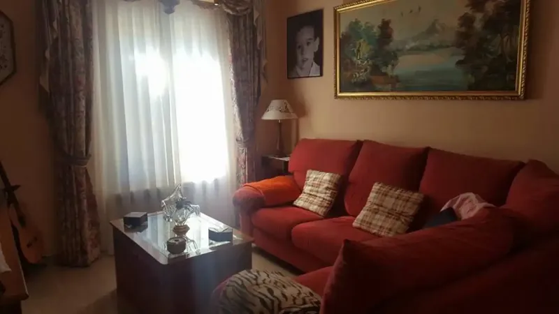Marvelous detached house in Santa Ponsa, has 1050 m2 of plot, 300 m2 of living space, 100 m2 of terrace, 6 bedrooms, 4 bathrooms (1 — photo 9
