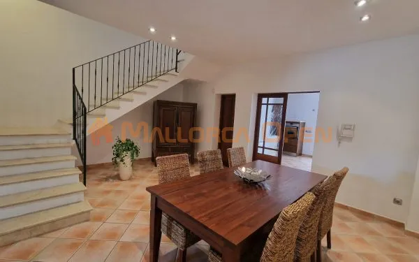 Mallorcan triplex-style house for rent in Porto Cristo — photo 11