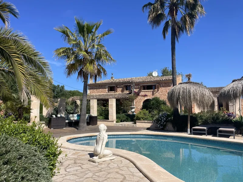 Charming natural stone finca in a quiet area, with beautiful garden and pool, Llucmajor — photo 3