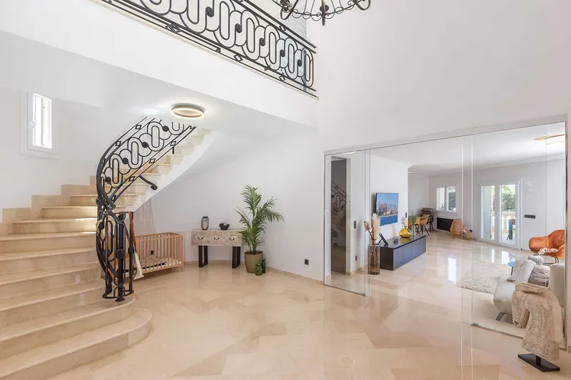 Elegant renovated villa in exclusive location near Palma — photo 5