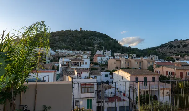 Design, Calm and Mediterranean Living in Gènova — photo 10