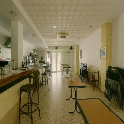 Commercial premises of 130 m2 in Coll d'en Rabassa — photo 1
