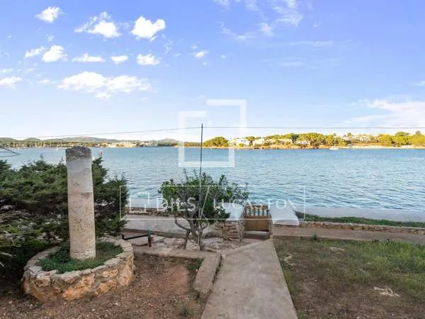 335m² house / villa with 17,260m² garden for sale in Felanitx — photo 9
