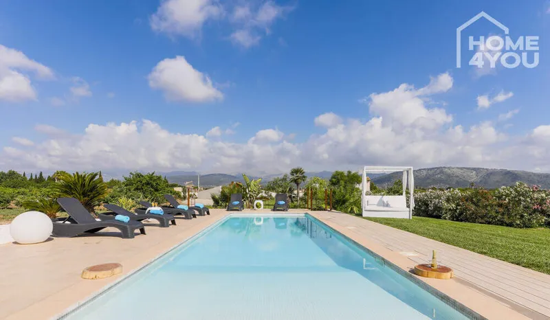 24,379 m² finca with 4 bedrooms, pool and guest house for sale — photo 3