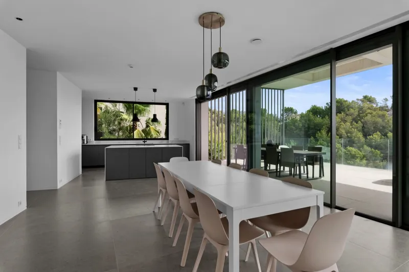 Contemporary Architectural Villa with Infinity Pool and Panoramic Views in Son Vida — photo 9