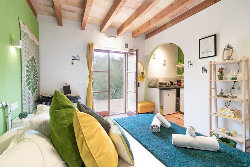 Charming Renovated Country Estate with Holiday Licence and a Separate Guest House in Costitx — photo 10
