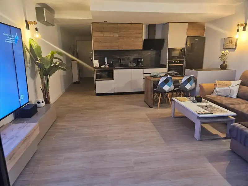 DIRECTO DEL PROPIETARIO, CHALET ADOSADO EN EL CENTRO DE SA CABANETA, MUY TRANQUILO Y CON TODOS LOS SERVICIOS, GARAJE PARTICULAR INDEPENDIENT — photo 6
