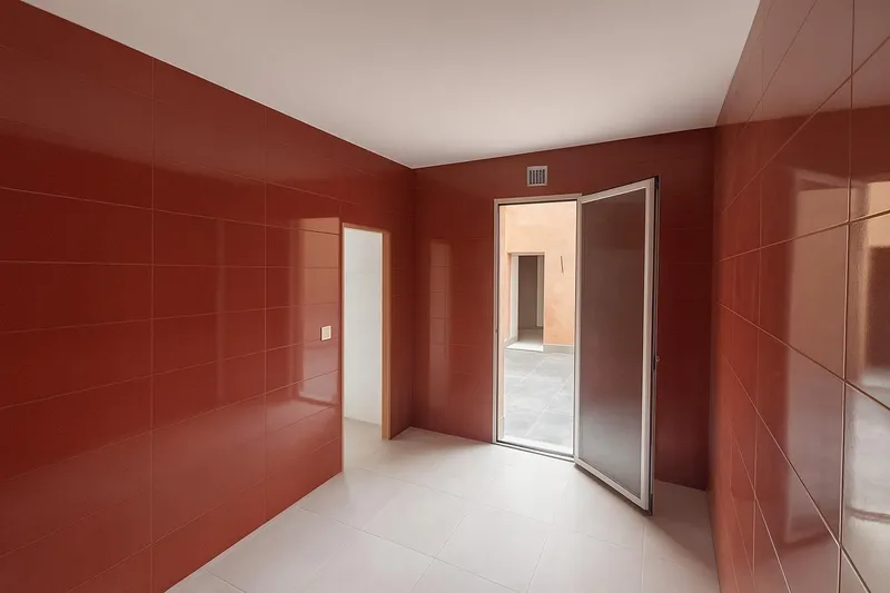 Ground floor under renovation in the center of Manacor — photo 9