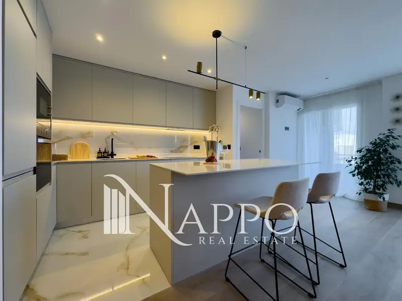 Nappo Real Estate is pleased to present this exclusive apartment in the strategic location between the neighborhoods of Son Dameto and Son Rapiny — photo 9