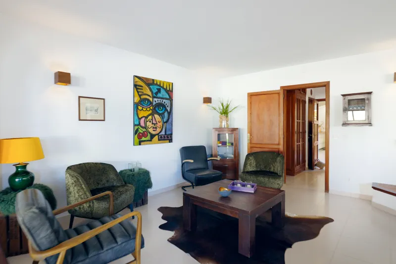 Invest & Sea View: Luxury Property on the Cliff with Holiday License and approx. 5.19% Gross Yield — photo 7