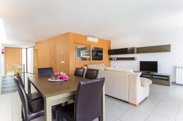Penthouse for rent in Cala Mandia, Manacor, Mallorca — photo 1