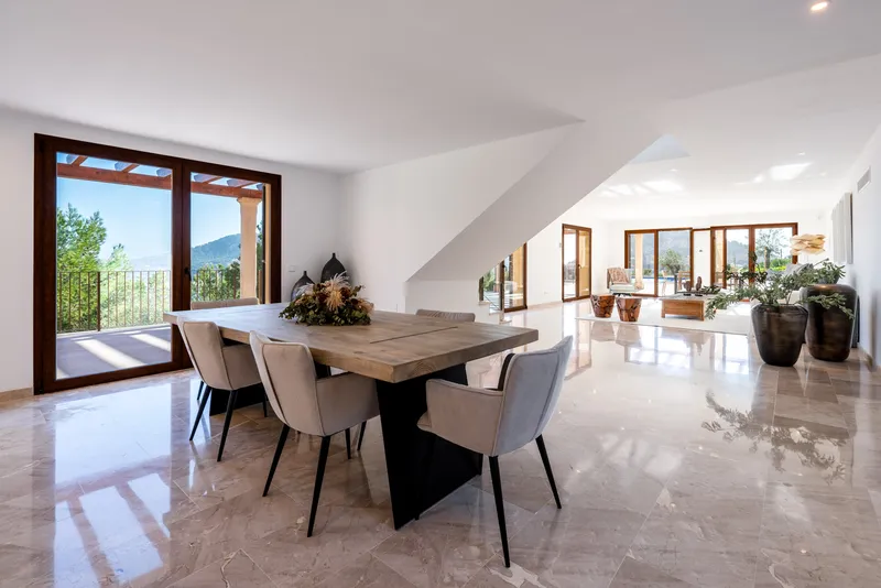 Unique estate with harbour views — photo 7