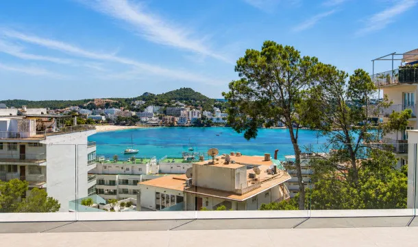 Modern newly built villa overlooking the bay of Santa Ponsa — photo 2