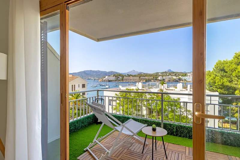 Modern renovated and furnished apartment close to the beach — photo 2