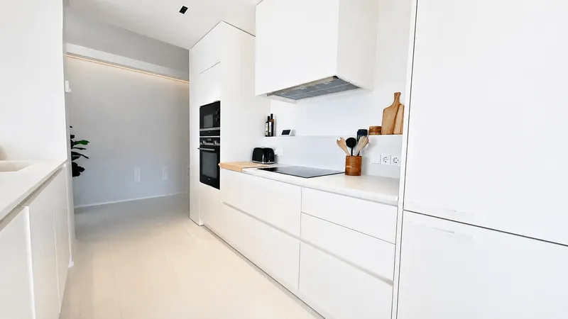 Where the sea is your daily companion – Exclusive apartment on the beachfront in Cala Bona — photo 5