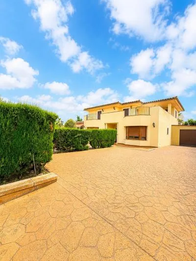 Villa - Marratxí (Sa Cabaneta), Built Surface 324m², Plot Surface 1049m², 5 Bedrooms, 3 Bathrooms,... — photo 2