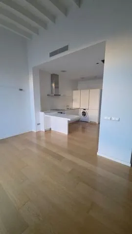 Flat for rent in Cort, Palma de Mallorca — photo 1