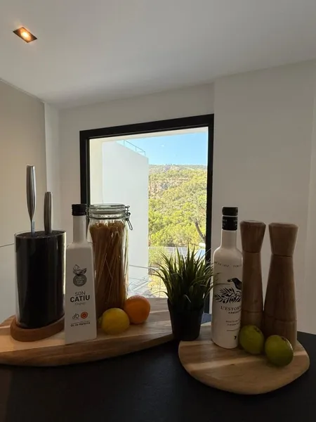 Long-term rental: Villa in sought-after residential area — photo 9