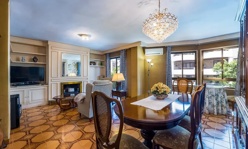 Spacious apartment with possibility of parking on Calle Ar... — photo 1