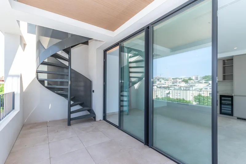 Excellent new-build penthouse with rooftop terrace and private pool in Son Armadams — photo 7